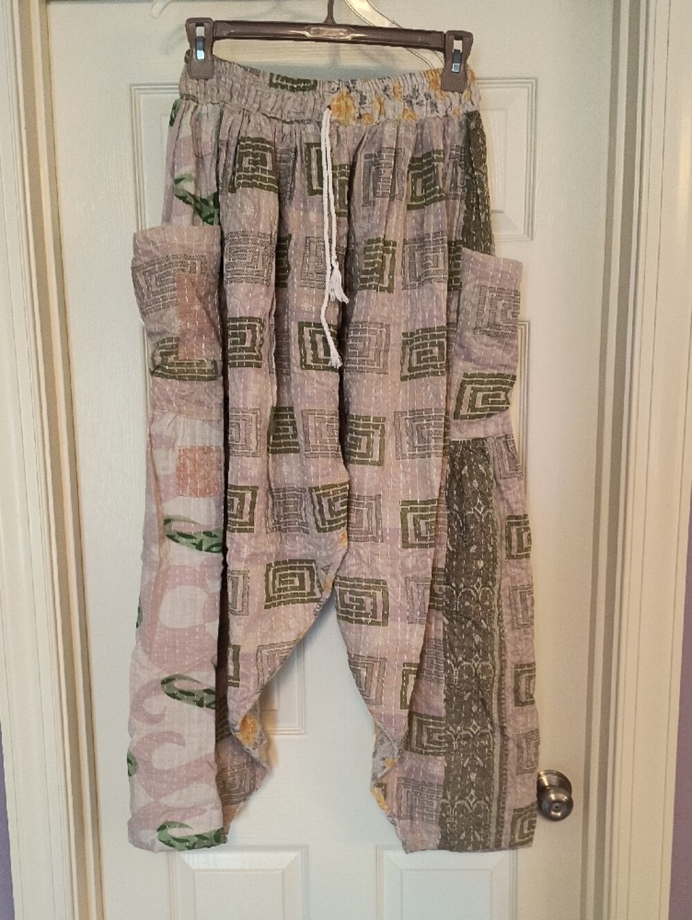 Kantha Bae harem pants - Picture 5 of 6
